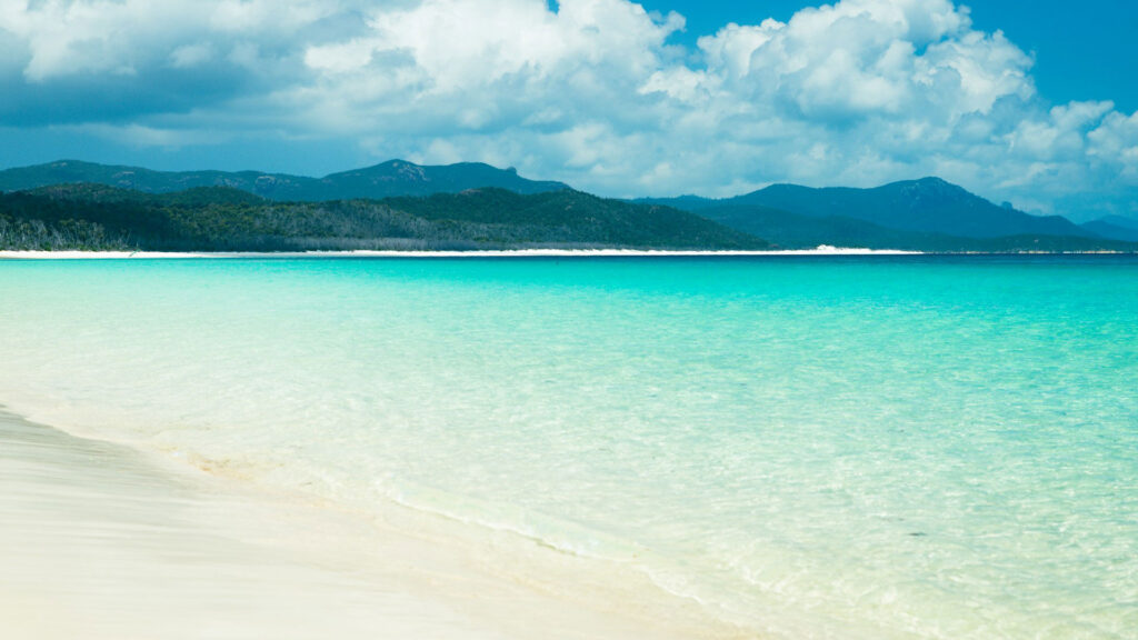 Whitehaven Beach in Queensland